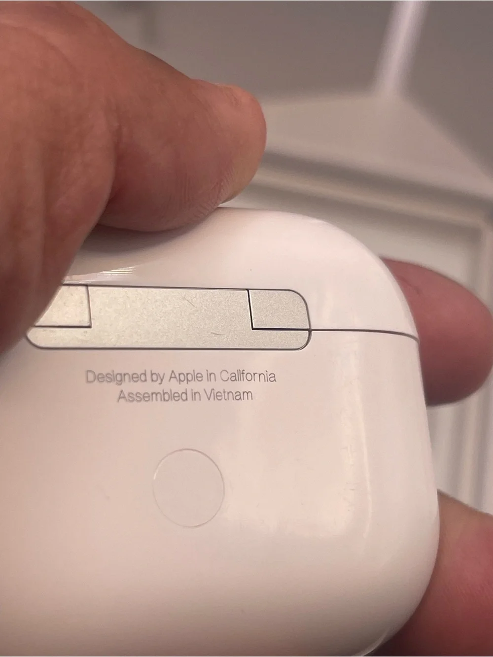 Apple wireless earbuds